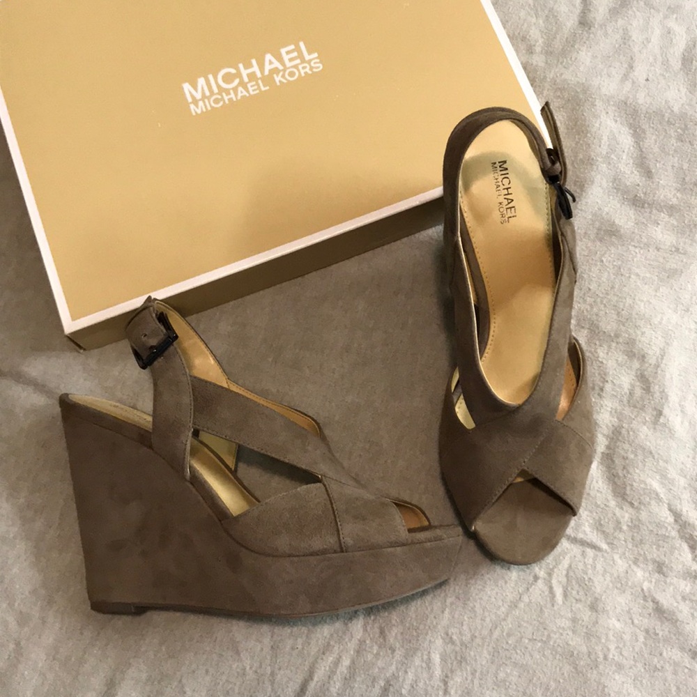 Brand new michael kors wedges